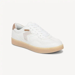 Women's Right On Sneaker